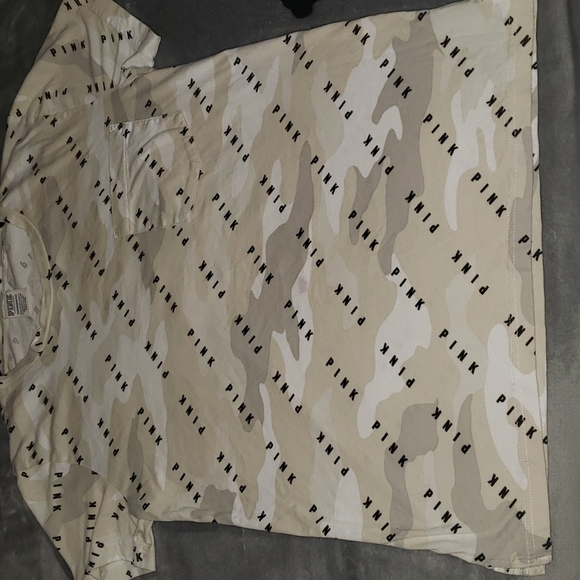 PINK By Victoria Secret light Camo Campus Tshirt RARE - Picture 2 of 6